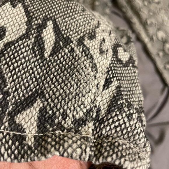 Nicole Miller New York Corduroy Textured Python Print Pants sz 14 - Picture 2 of 16